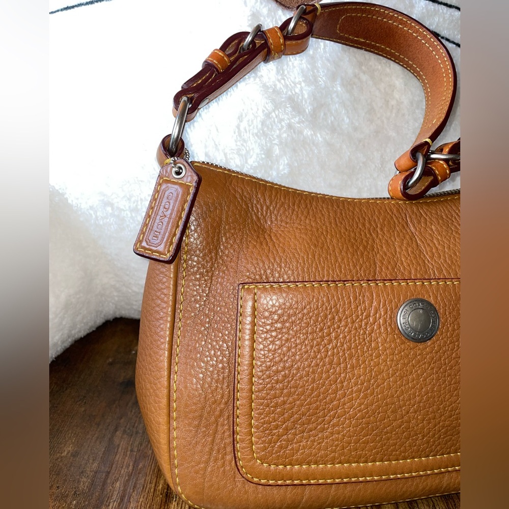 SOLD Coach (8E99) Chelsea Pebble Leather Shoulder Bag with Free bag scarf - Picture 5 of 16